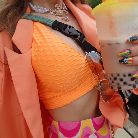 Meet your Posher, Sarah - Picture 3 of 3